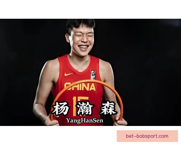 斯普利特助杨瀚森提升三分能力 外线投射更加精准